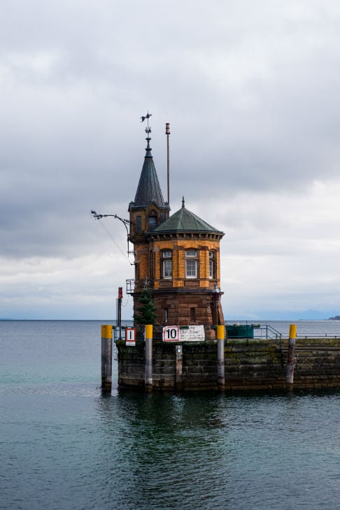 Bild zeigt Leuchtturm von Konstanz